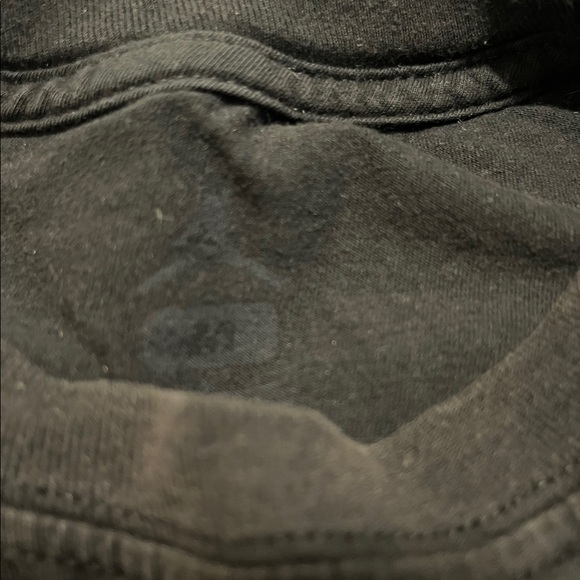 *LAST CHANCE* BOYS AIR JORDAN SHIRT - Picture 2 of 2